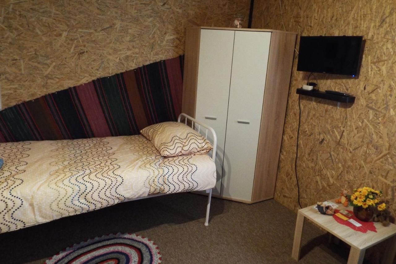 Domki Przy Puszczy Bialowieskiej Dubicze Cerkiewne Bagian luar foto